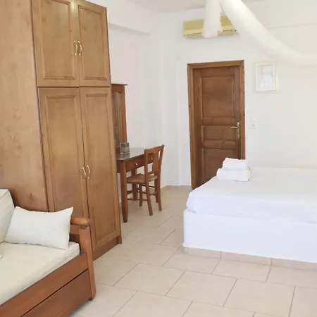 Santorini Mesotopos Ξενοδοχείο με διαμερίσματα 4*
