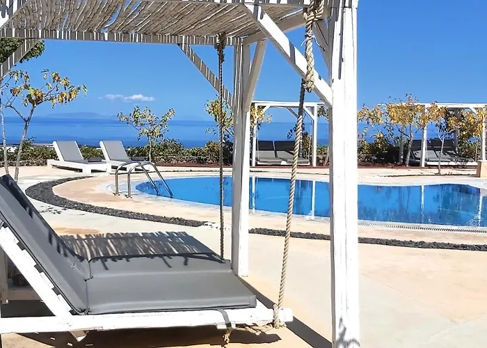 Santorini Mesotopos Apartahotel