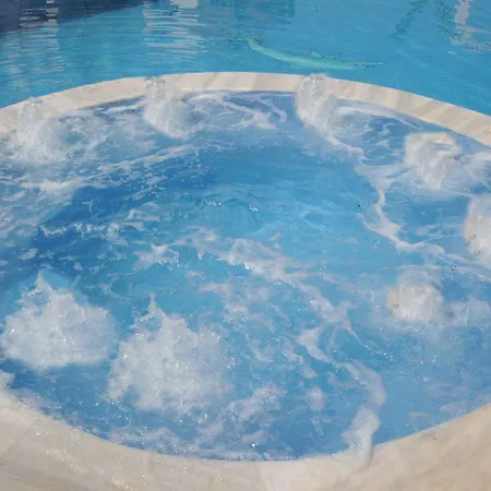 Santorini Mesotopos Apartmanhotel Fíra