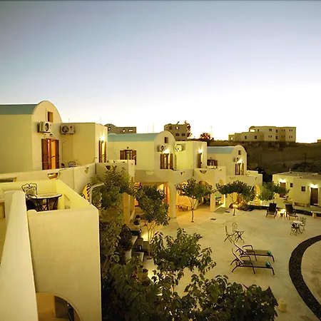 Santorini Mesotopos Ξενοδοχείο με διαμερίσματα 4*