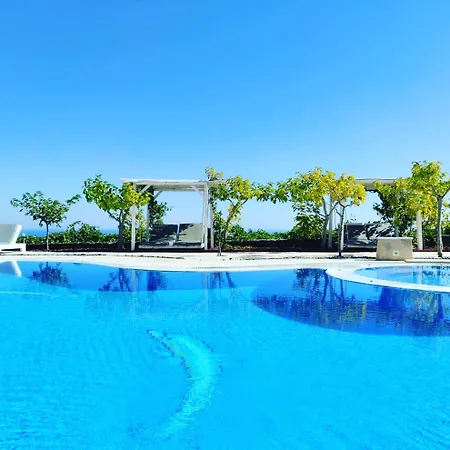 Santorini Mesotopos 4*