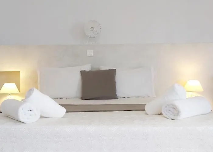 Santorini Mesotopos Тира