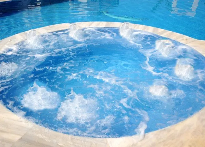 Santorini Mesotopos Апарт-отель Тира