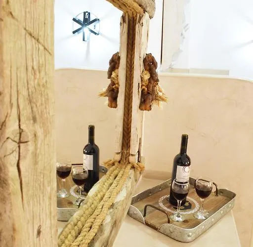 Santorini Mesotopos Тира