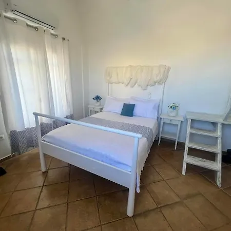 Santorini Mesotopos Lejlighedshotel 4*